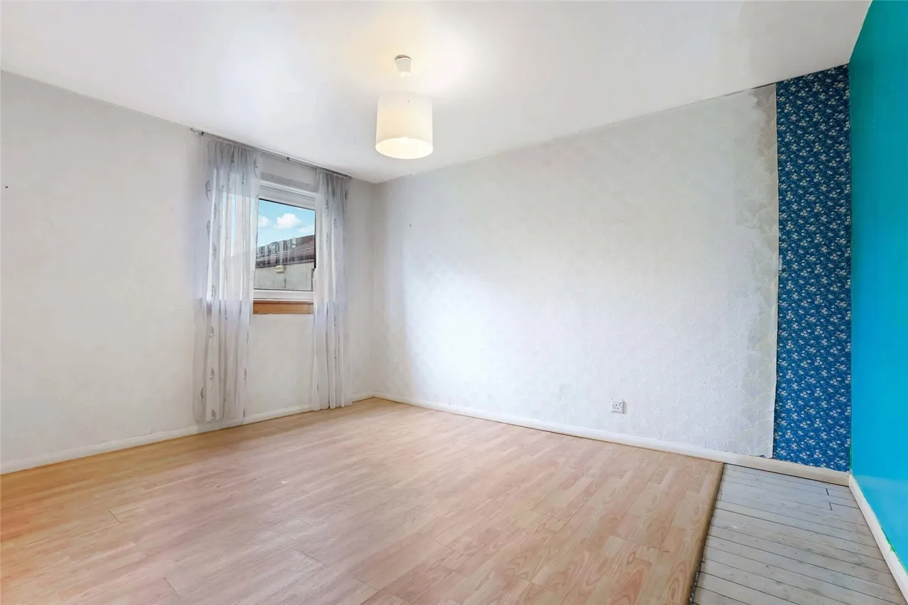Woodhead Grove, Cumbernauld, Glasgow, North Lanarkshire, G68, photo 12