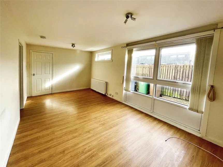 Forres Drive, Glenrothes, KY6, photo 2