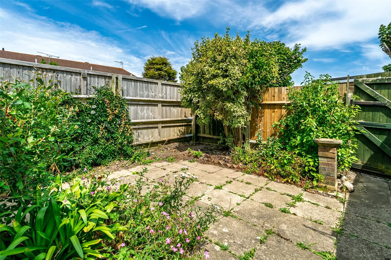 Barbary Lane, Ferring, BN12, photo 14