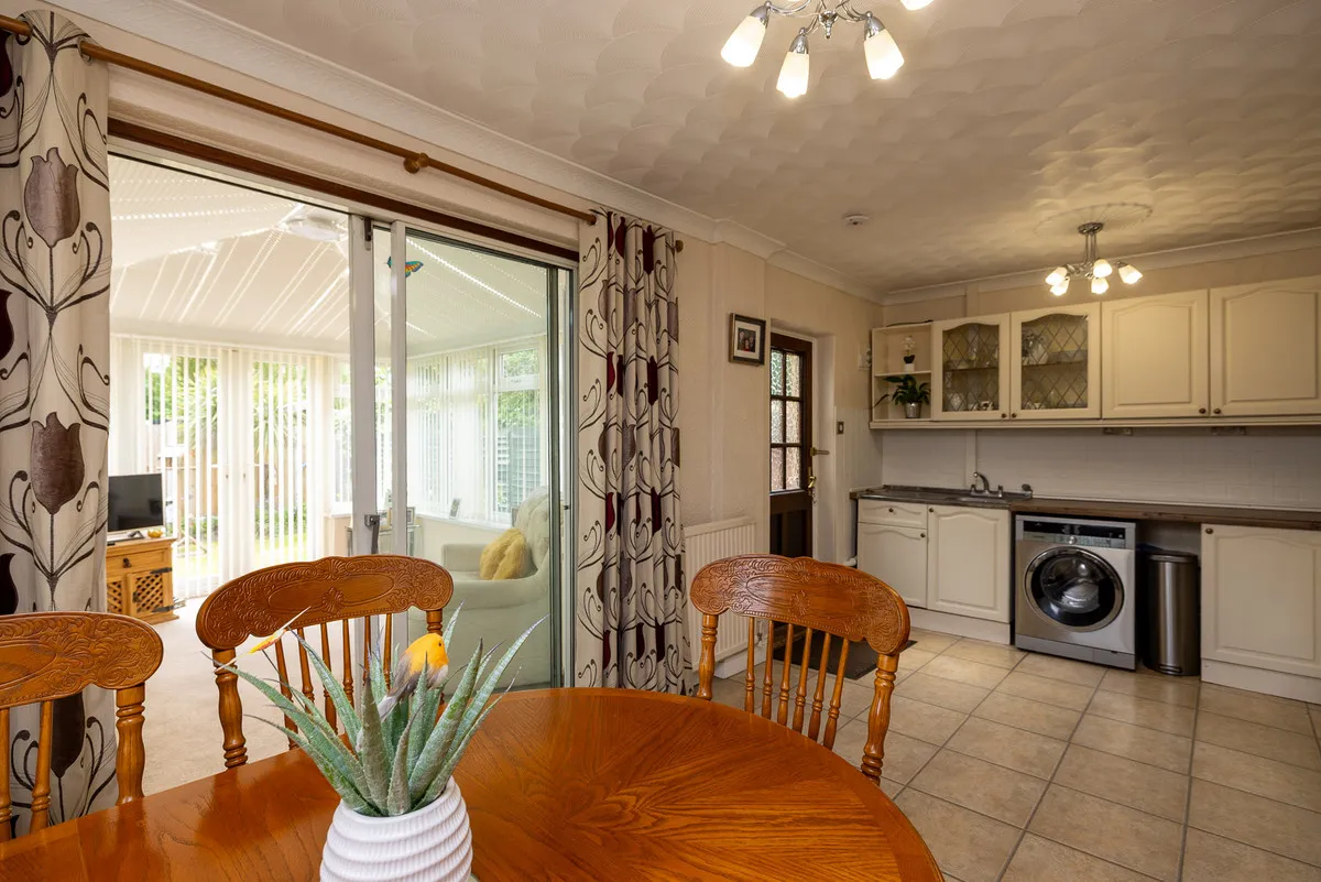 Lime Tree Crescent, Rossington, DN11, photo 11