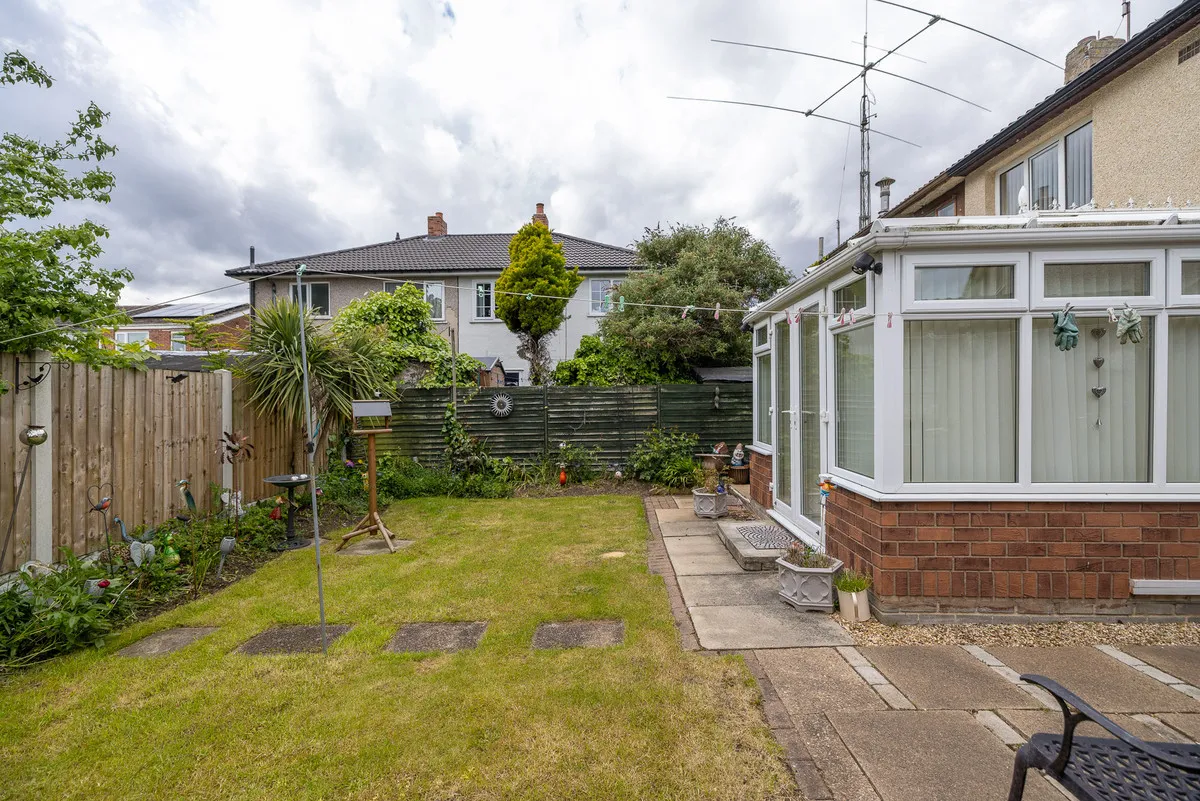 Lime Tree Crescent, Rossington, DN11, photo 13