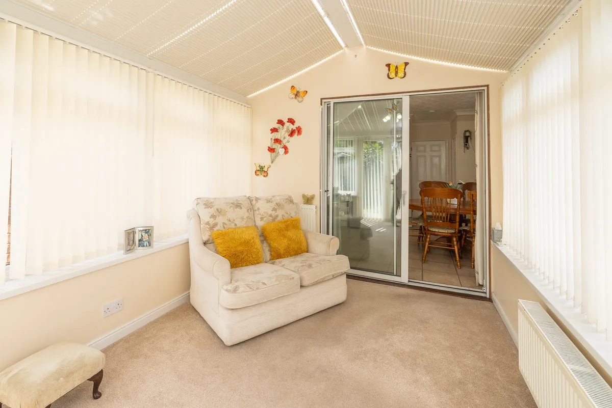 Lime Tree Crescent, Rossington, DN11, photo 9