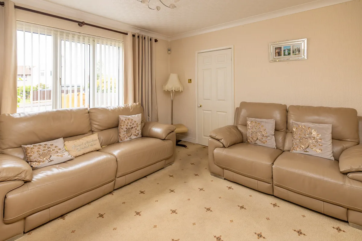Lime Tree Crescent, Rossington, DN11, photo 7