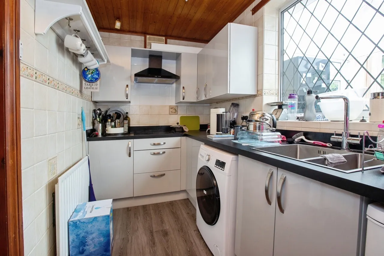 Budby Avenue, Mansfield, Nottinghamshire, NG18, photo 10
