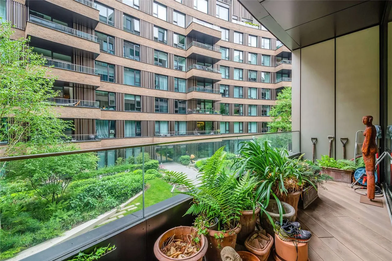 Television Centre, 101 Wood Lane, White City, London, W12 7FS, photo 5