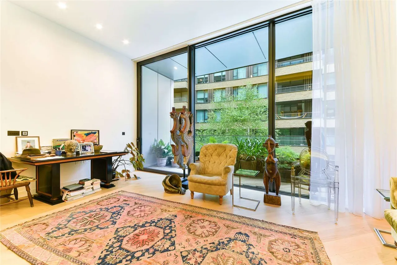 Television Centre, 101 Wood Lane, White City, London, W12 7FS, photo 6