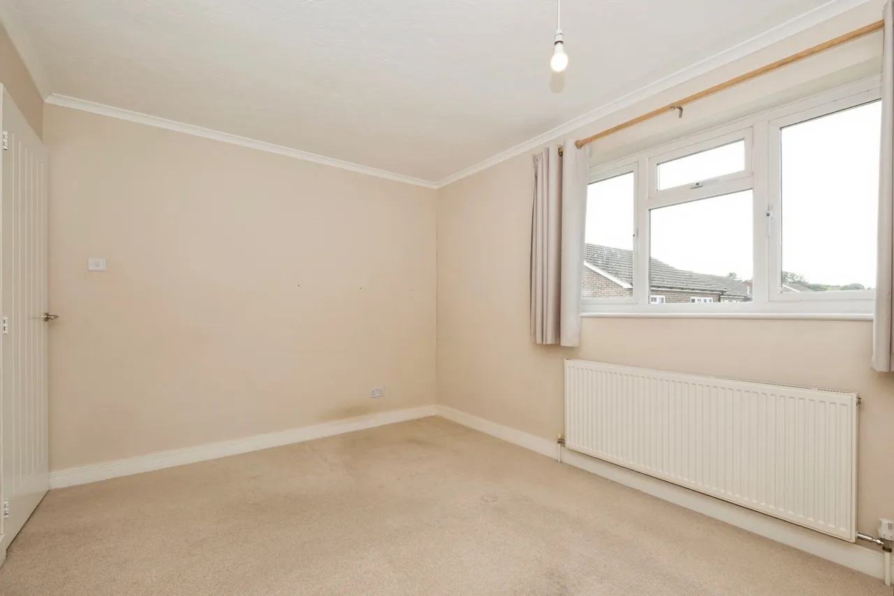 Pretoria Avenue, Midhurst, GU29, photo 17
