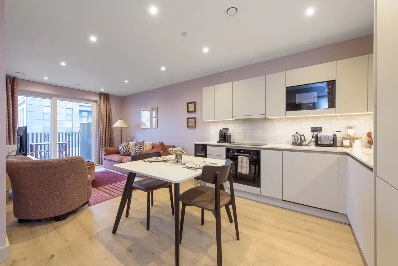 Flat 42, Dovecote House, London, photo 11