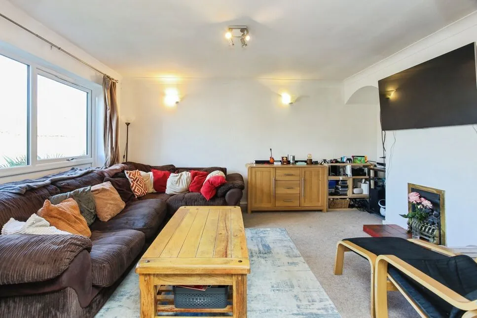 Tainter Road, Hadlow, TN11, photo 2