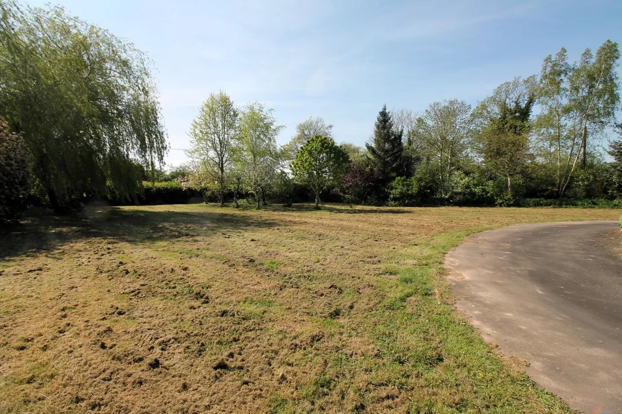 Whitestone, Hereford, HR1, photo 21