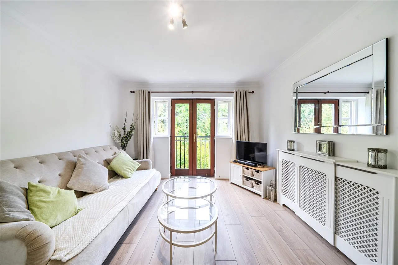 Sandalwood Drive, Ruislip, HA4, photo 13