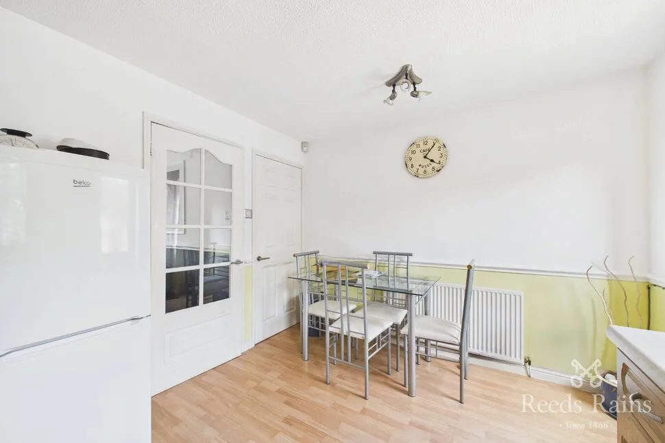 Blackthorn Close, Hasland, Derbyshire, S41, photo 5