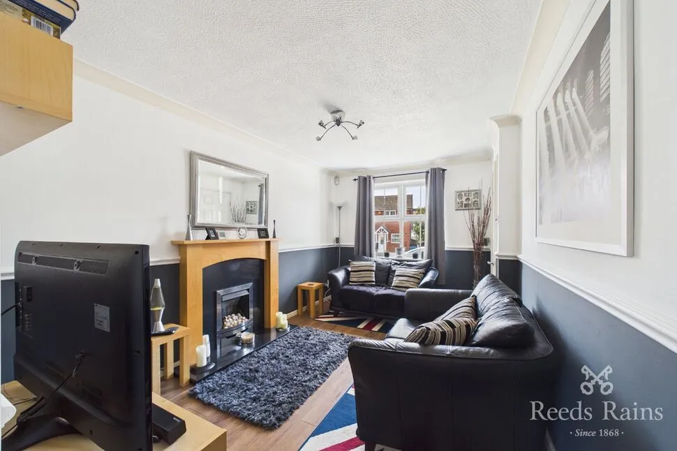 Blackthorn Close, Hasland, Derbyshire, S41, photo 2