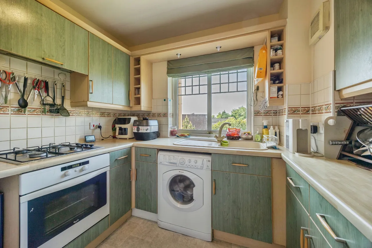 Lindsay Gardens, Bathgate, EH48, photo 4
