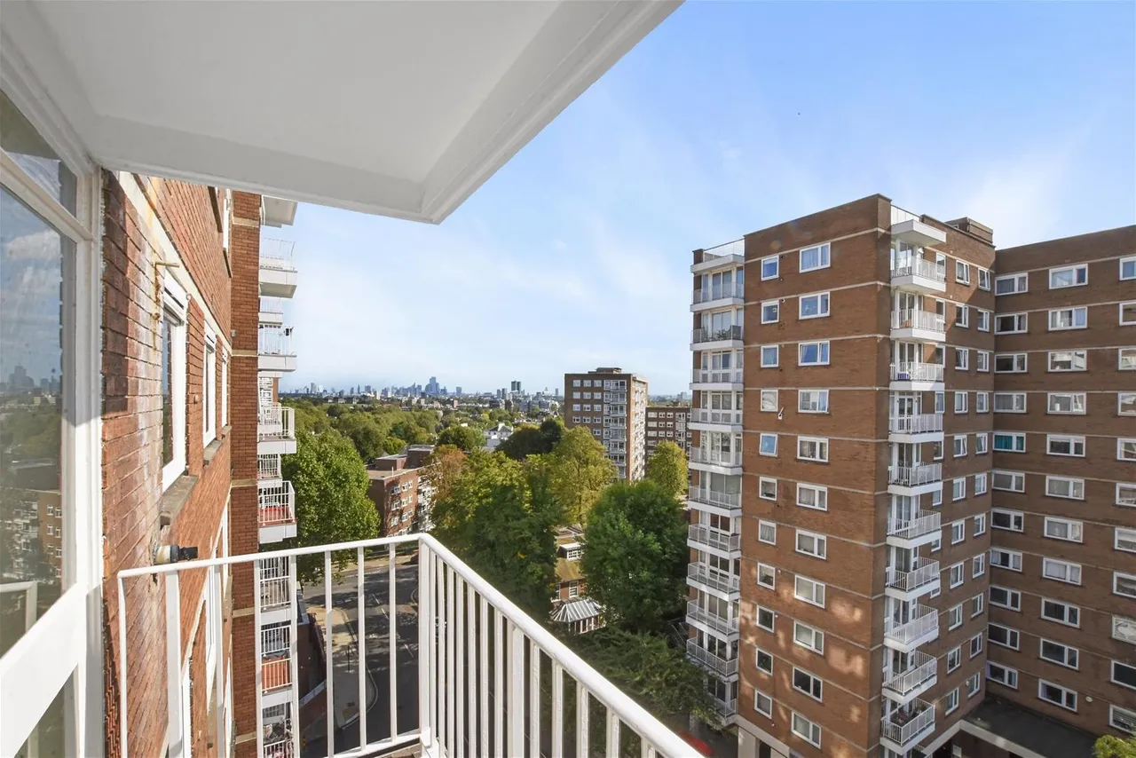 Boundary Road, London, photo 13