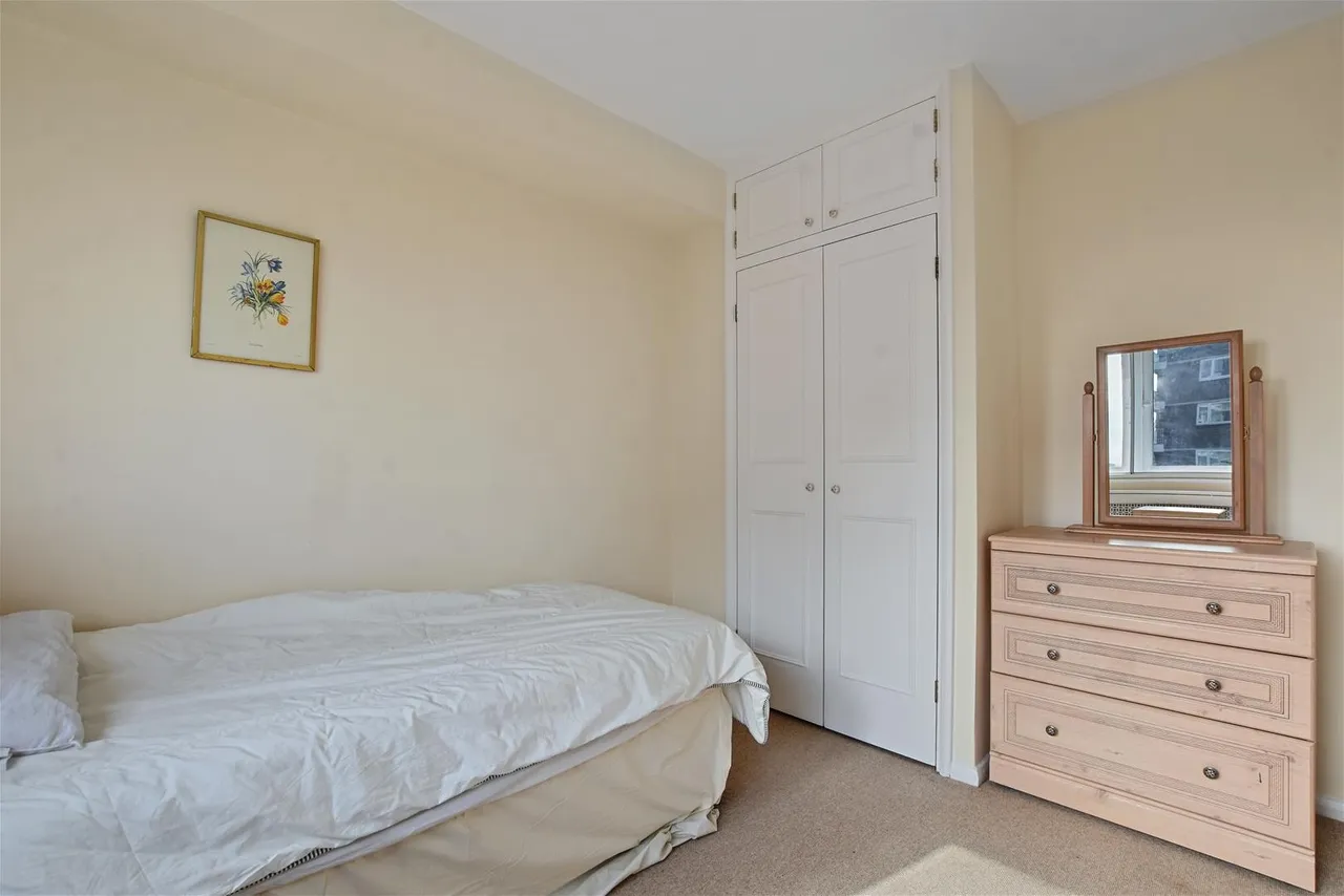 Boundary Road, London, photo 9