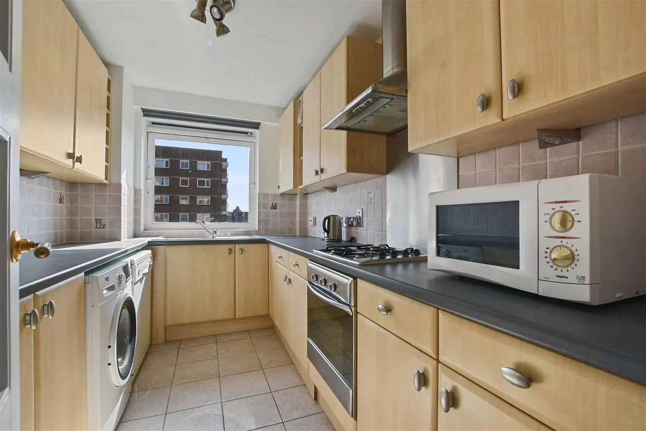 Boundary Road, London, photo 5