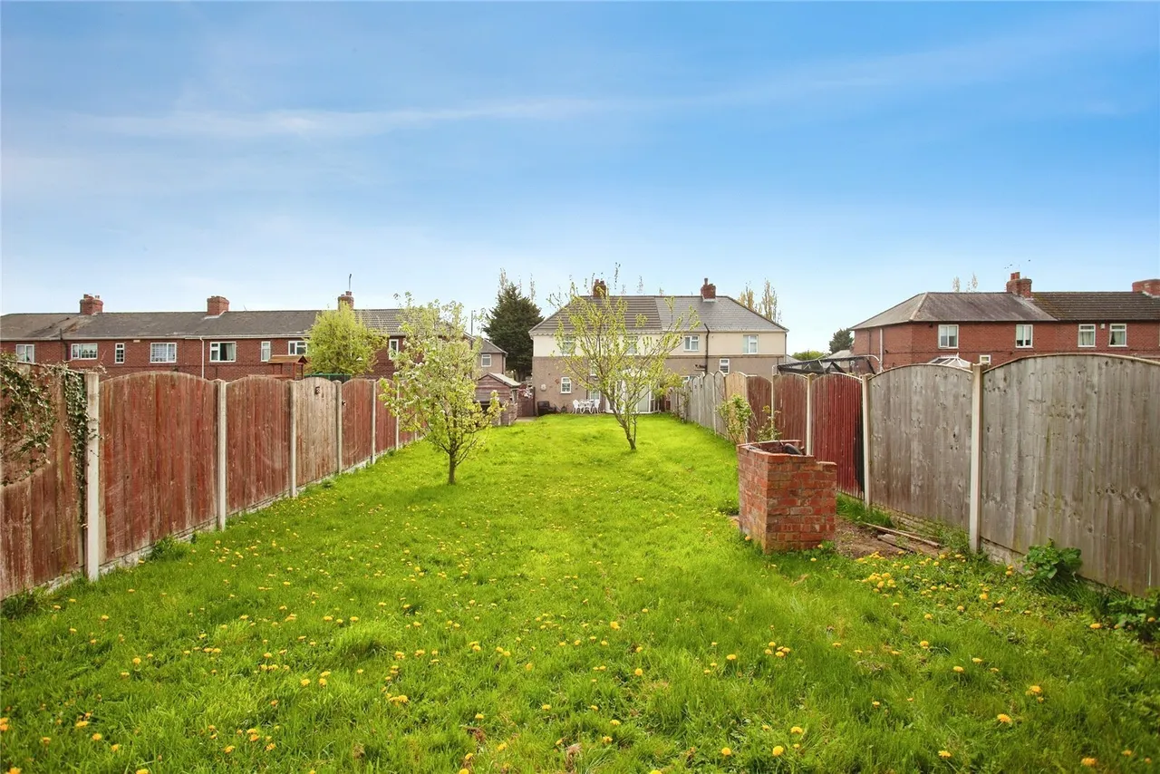 Poplar Road, Skellow, Doncaster, South Yorkshire, DN6, photo 6