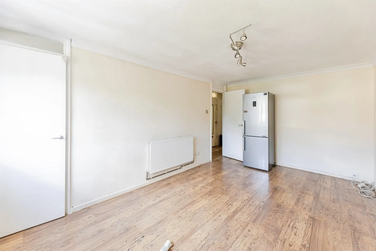 Vellan Avenue, Fishermead, Milton Keynes, photo 5