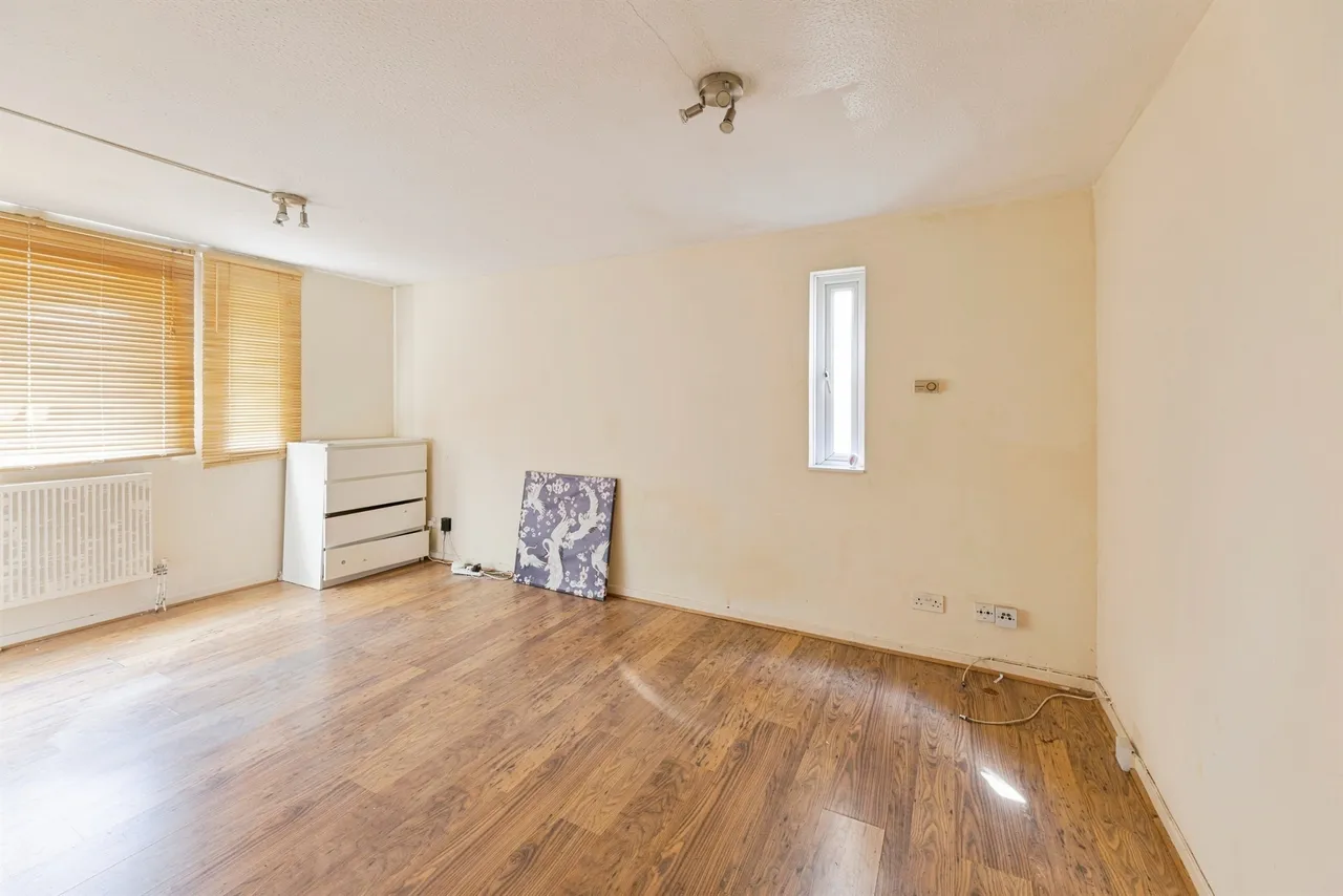 Vellan Avenue, Fishermead, Milton Keynes, photo 10