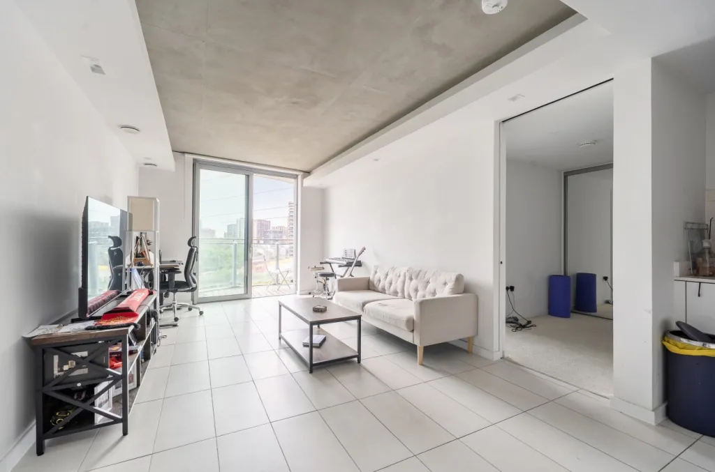 Tidal Basin Road, Royal Victoria, E16, photo 2