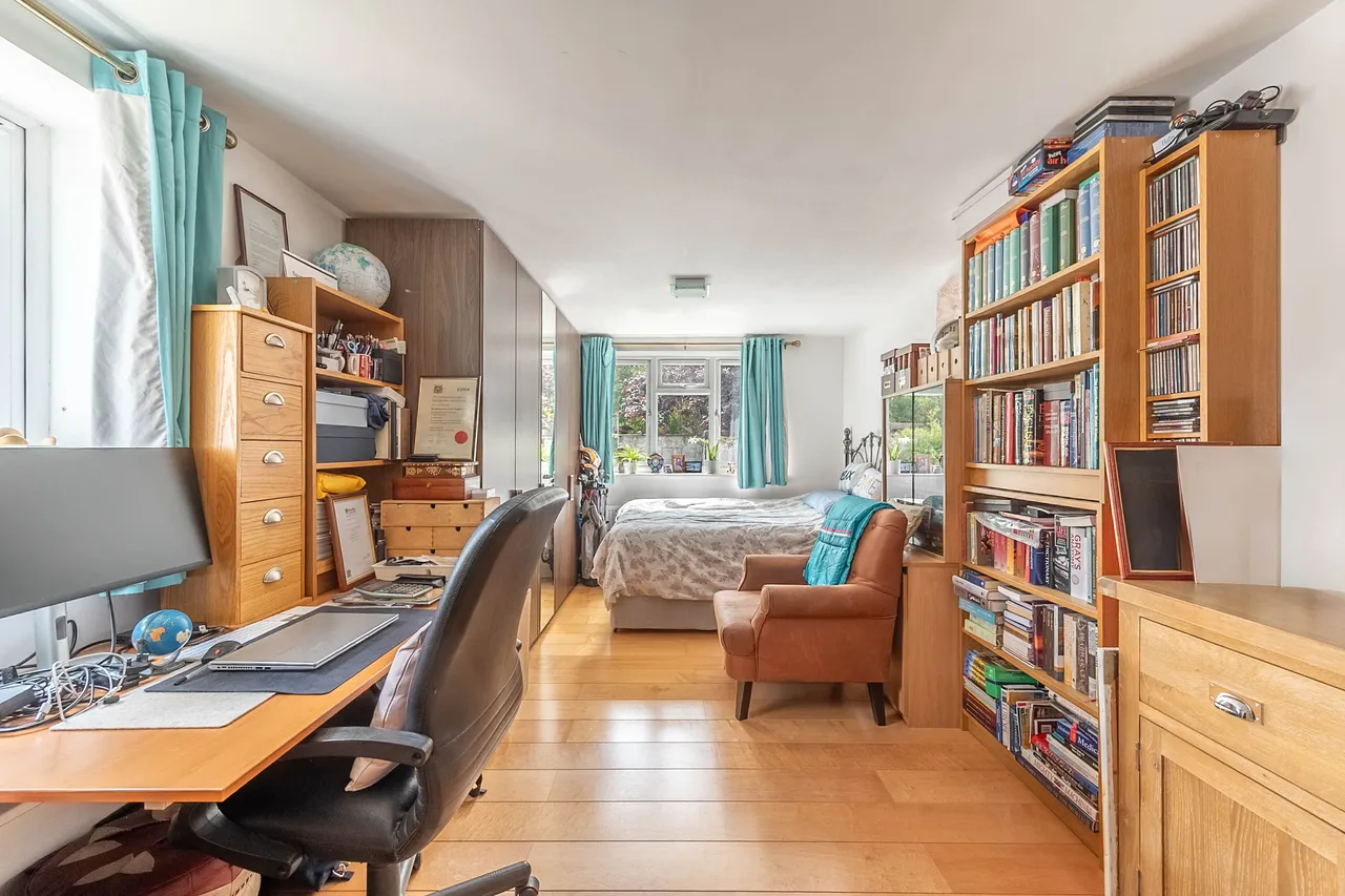 78 Riverdene, Edgware, photo 3