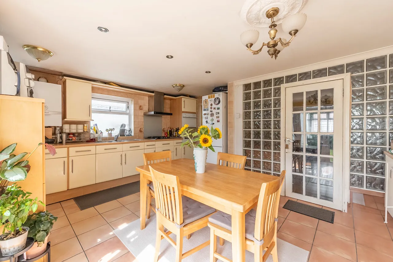 78 Riverdene, Edgware, photo 7