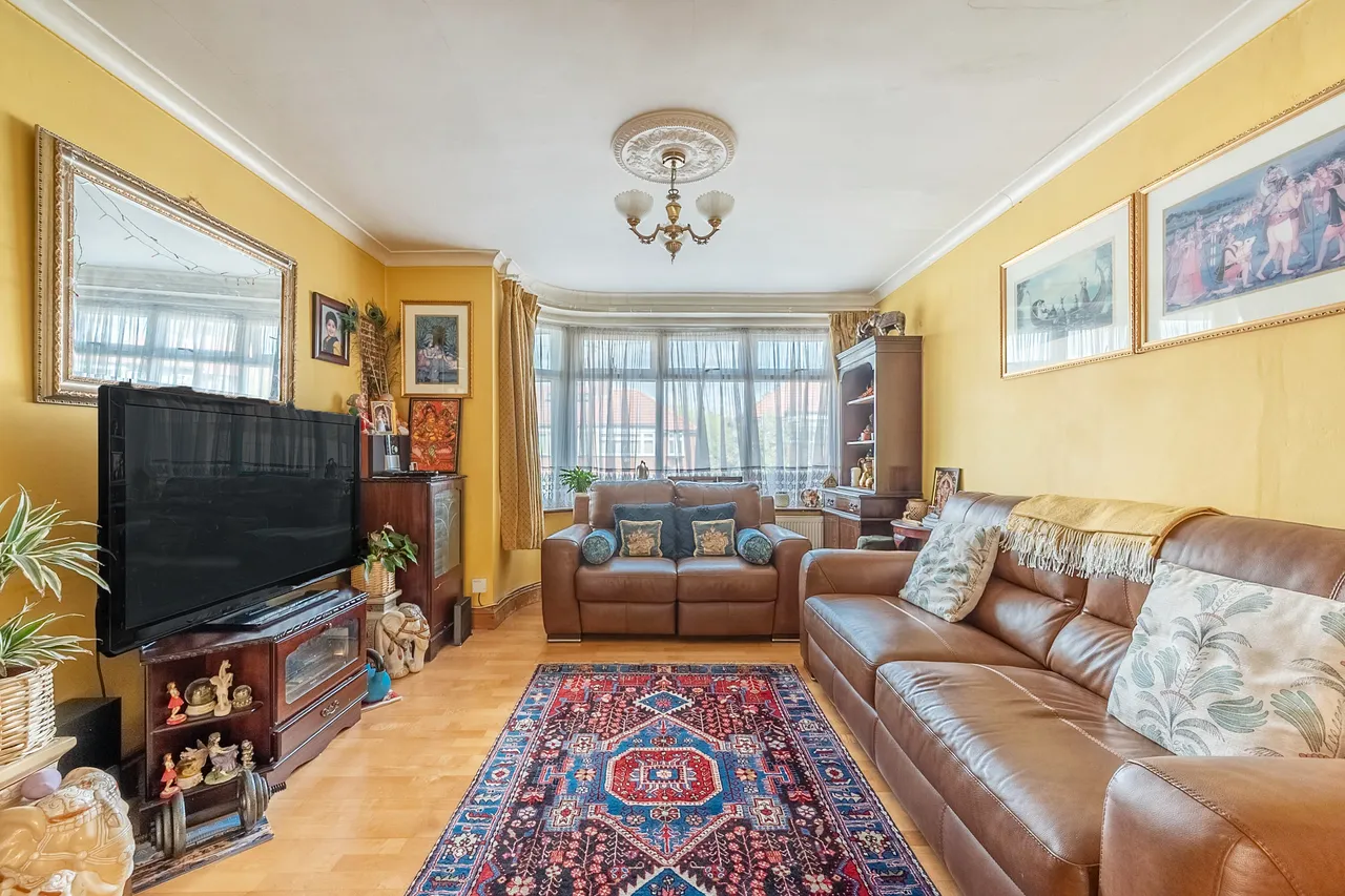 78 Riverdene, Edgware, photo 5