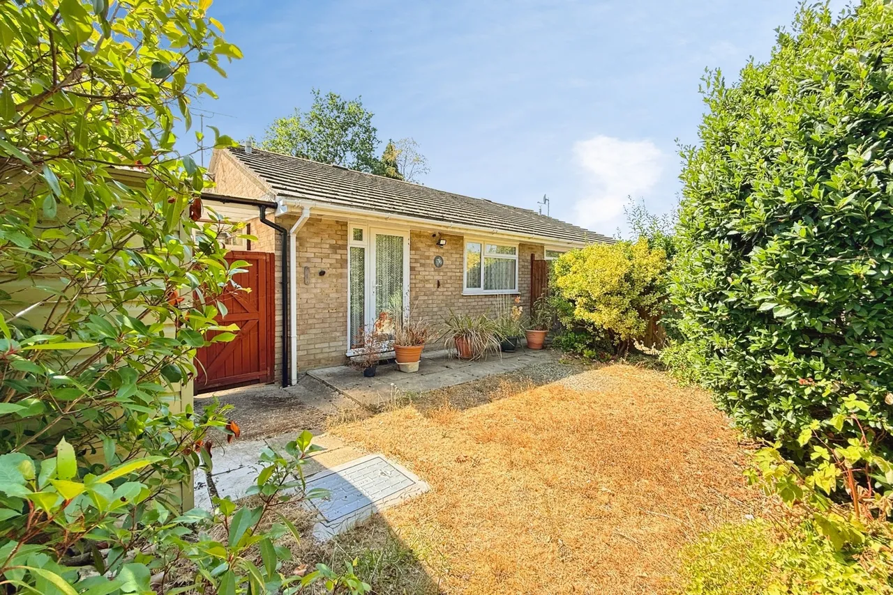 Jubilee Close, Farnborough, Hampshire, GU14 9TD, photo 7