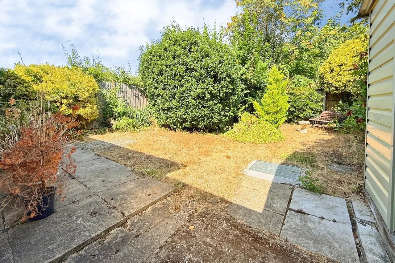 Jubilee Close, Farnborough, Hampshire, GU14 9TD, photo 8