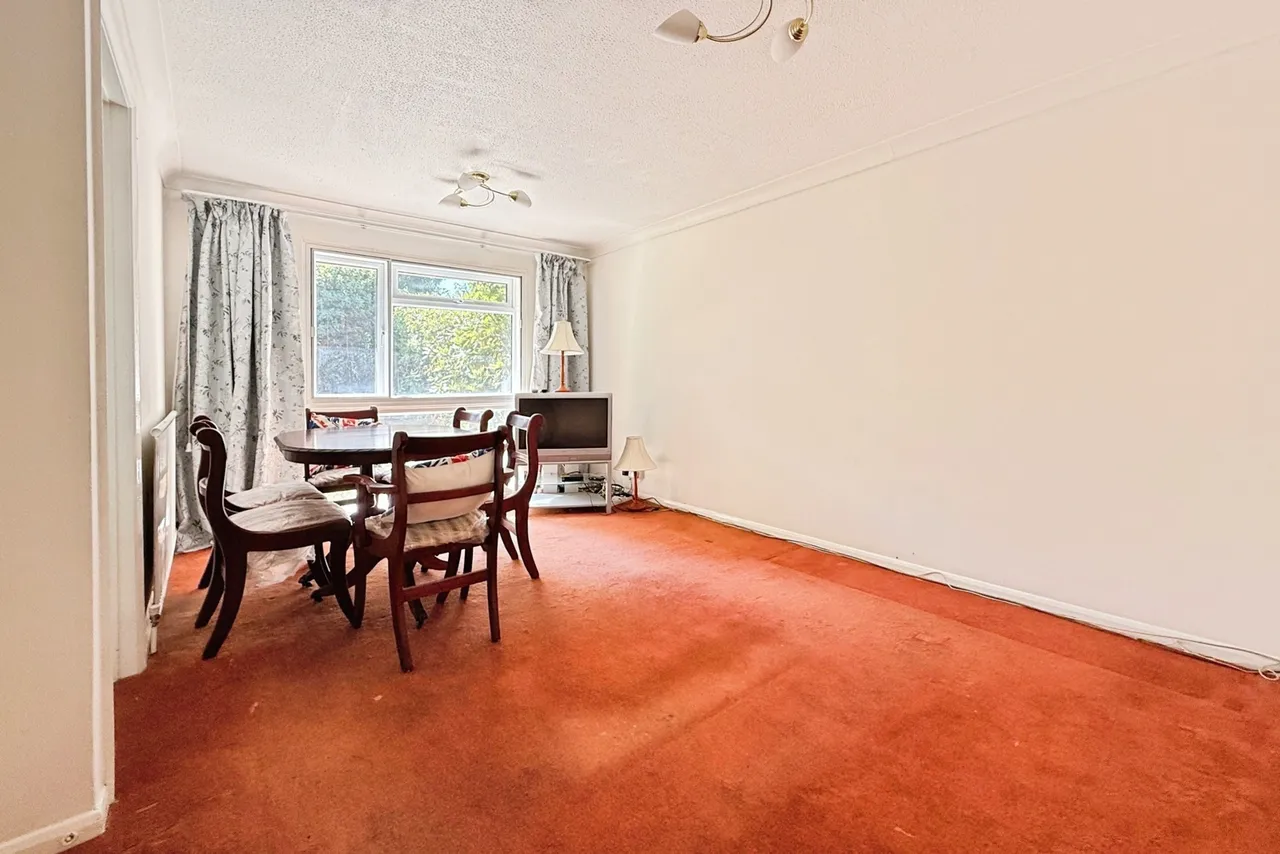 Jubilee Close, Farnborough, Hampshire, GU14 9TD, photo 11
