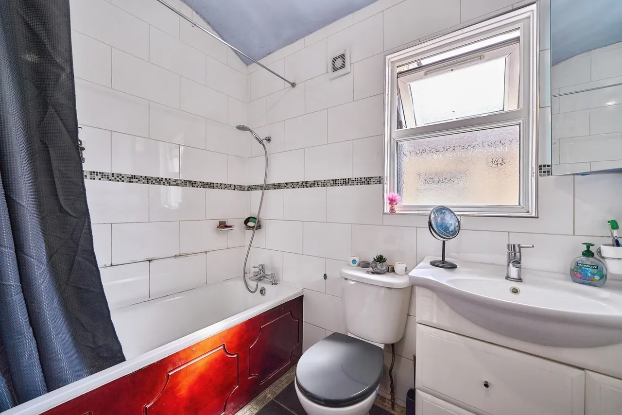 Harold Road, LONDON, London, E11, photo 15