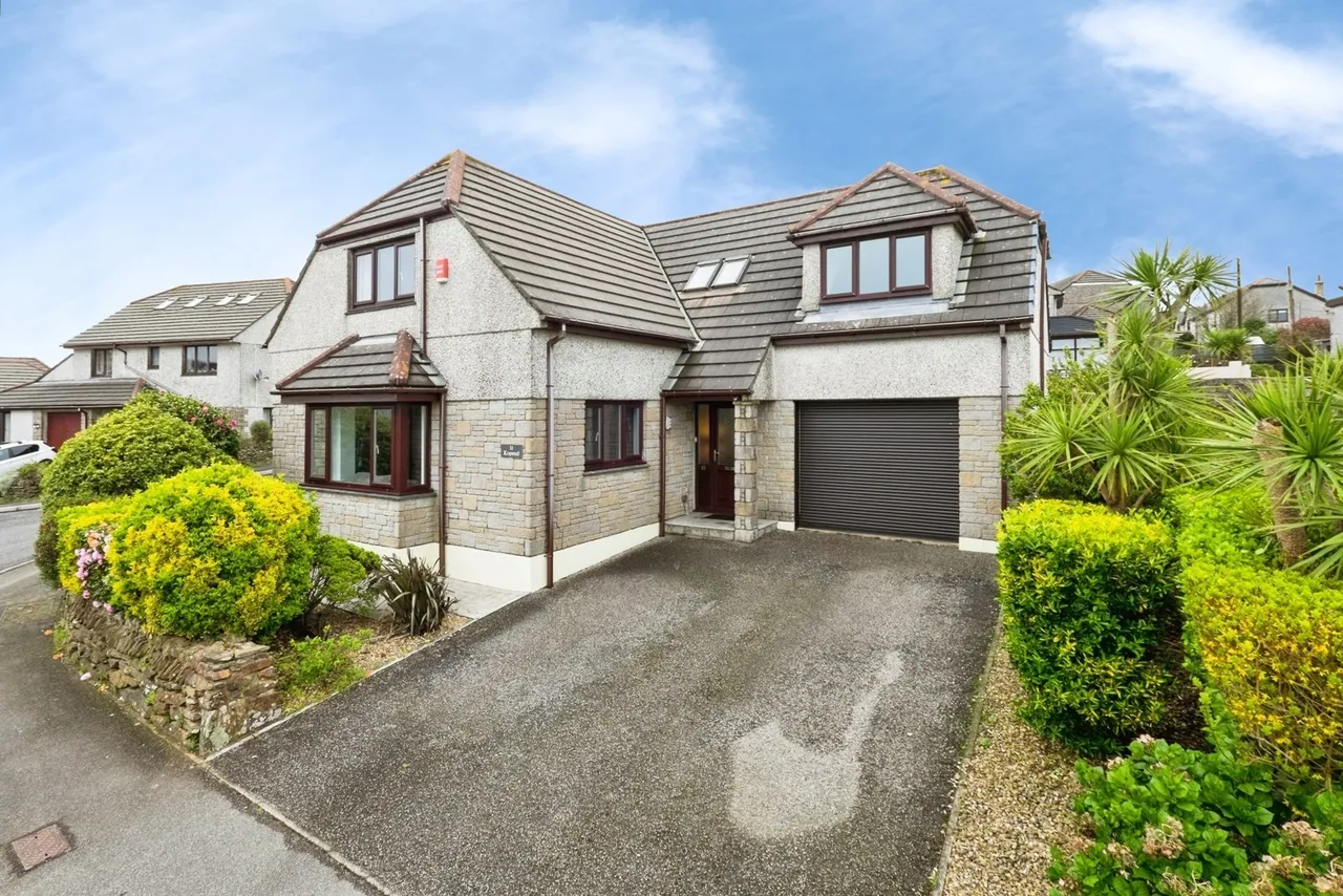 3 bed house for sale, Parc-an-Bans, Camborne, TR14