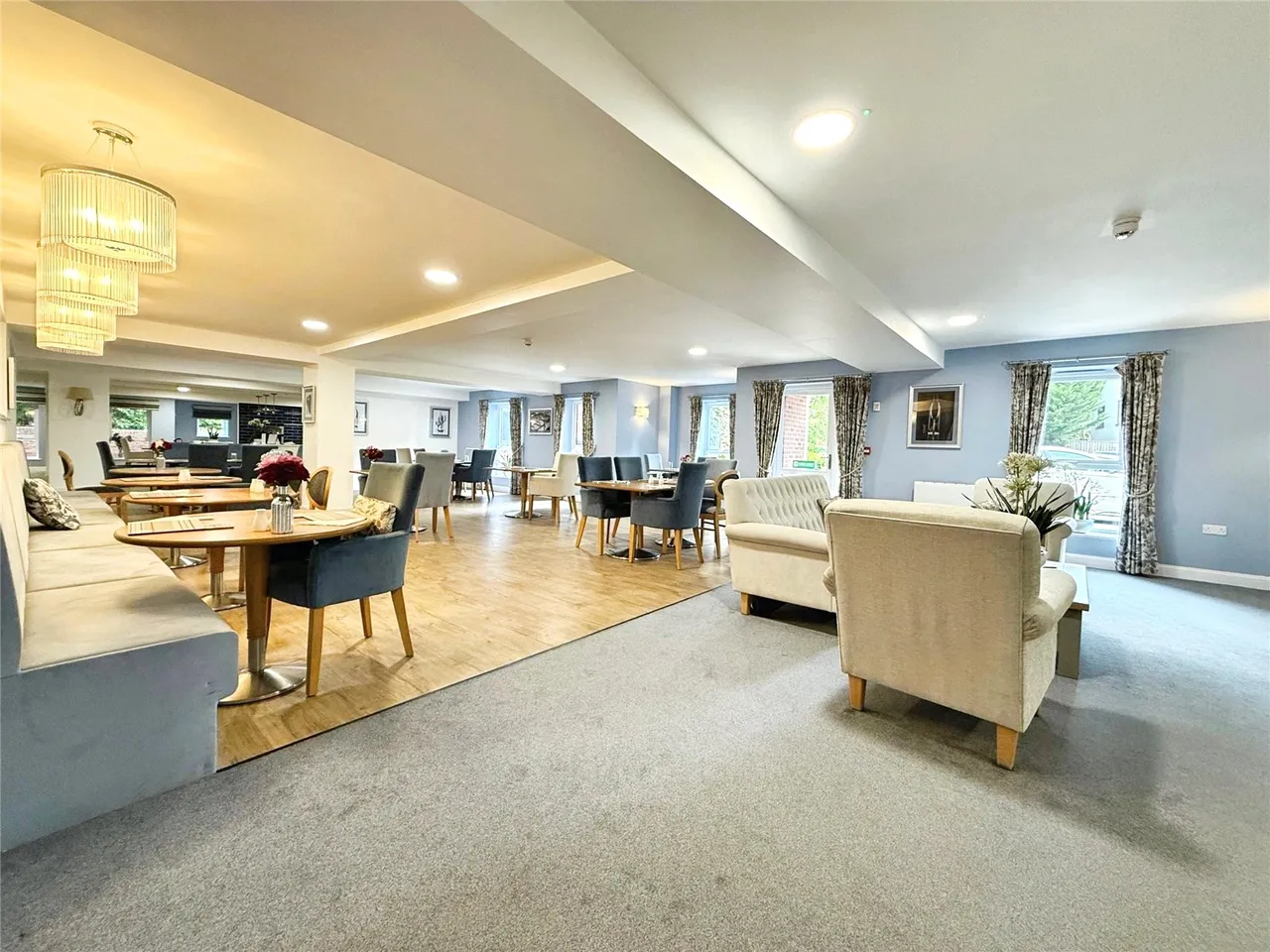 Birch Place, Dukes Ride, Crowthorne, Berkshire, RG45 6GT, photo 8