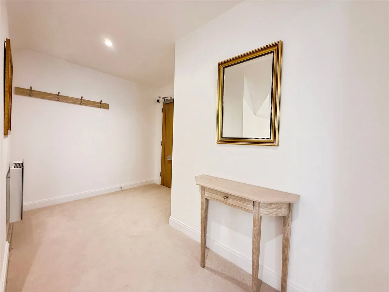 Birch Place, Dukes Ride, Crowthorne, Berkshire, RG45 6GT, photo 17