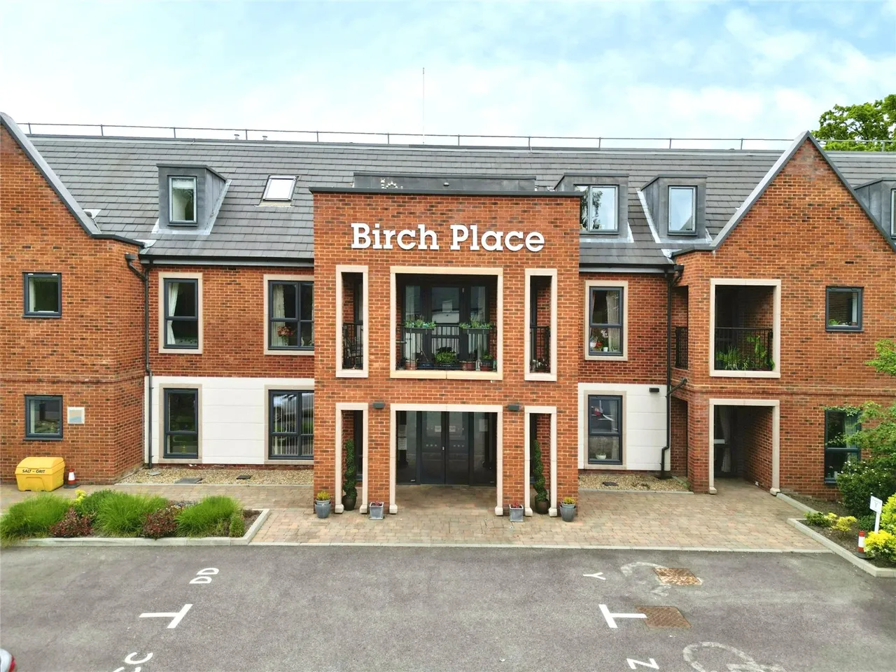 Birch Place, Dukes Ride, Crowthorne, Berkshire, RG45 6GT, photo 21