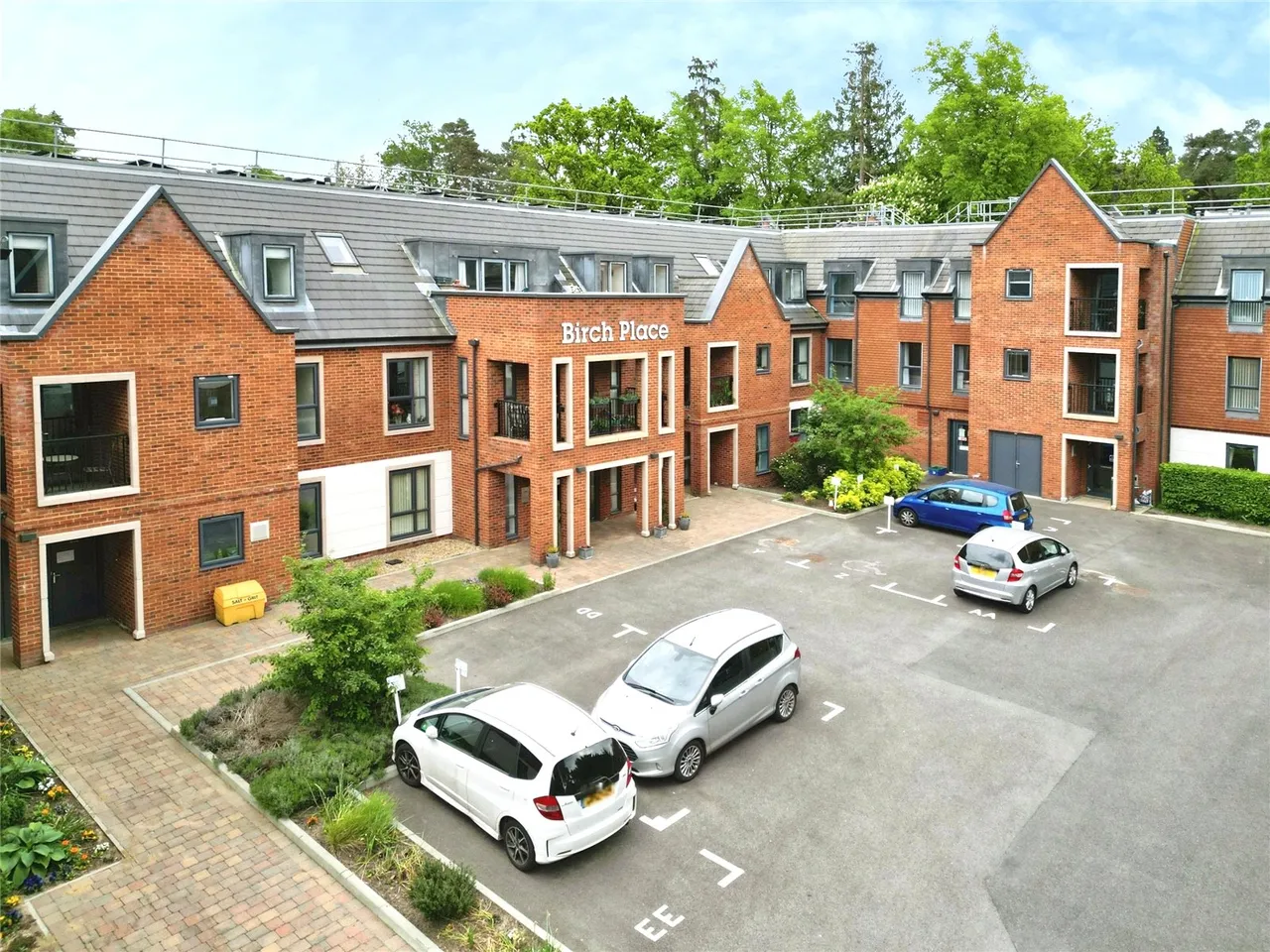 Birch Place, Dukes Ride, Crowthorne, Berkshire, RG45 6GT, photo 19
