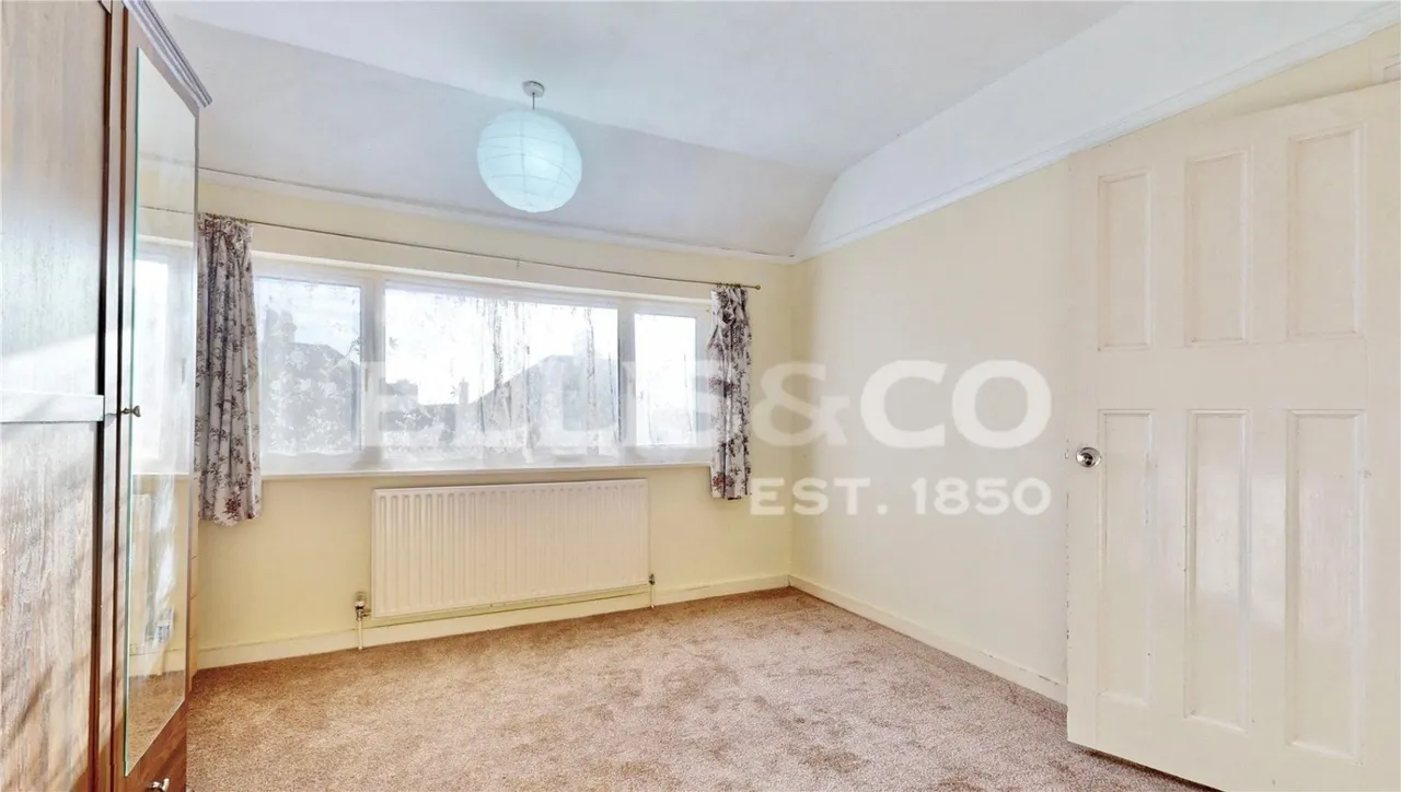 Neeld Crescent, Wembley, HA9, photo 12