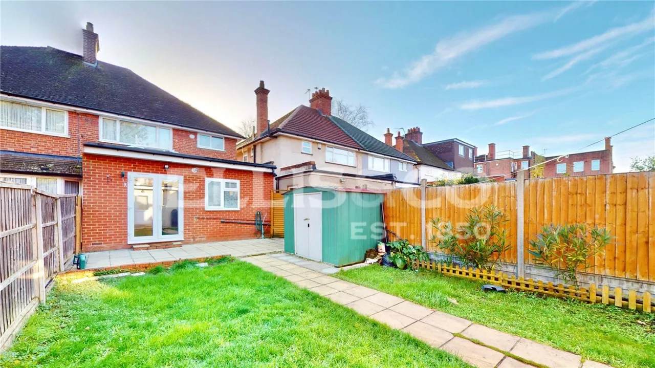 Neeld Crescent, Wembley, HA9, photo 6