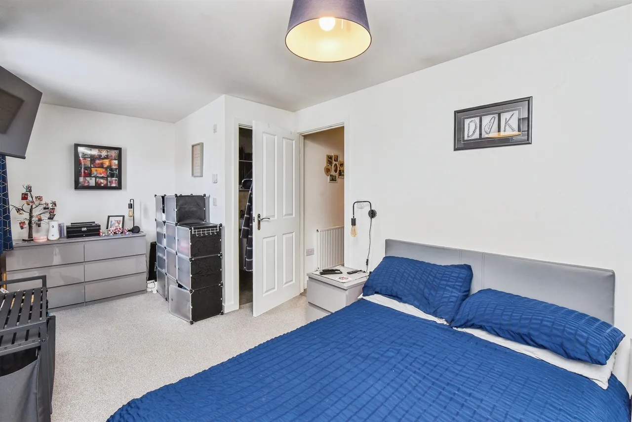 Lily Road, Frome, photo 7