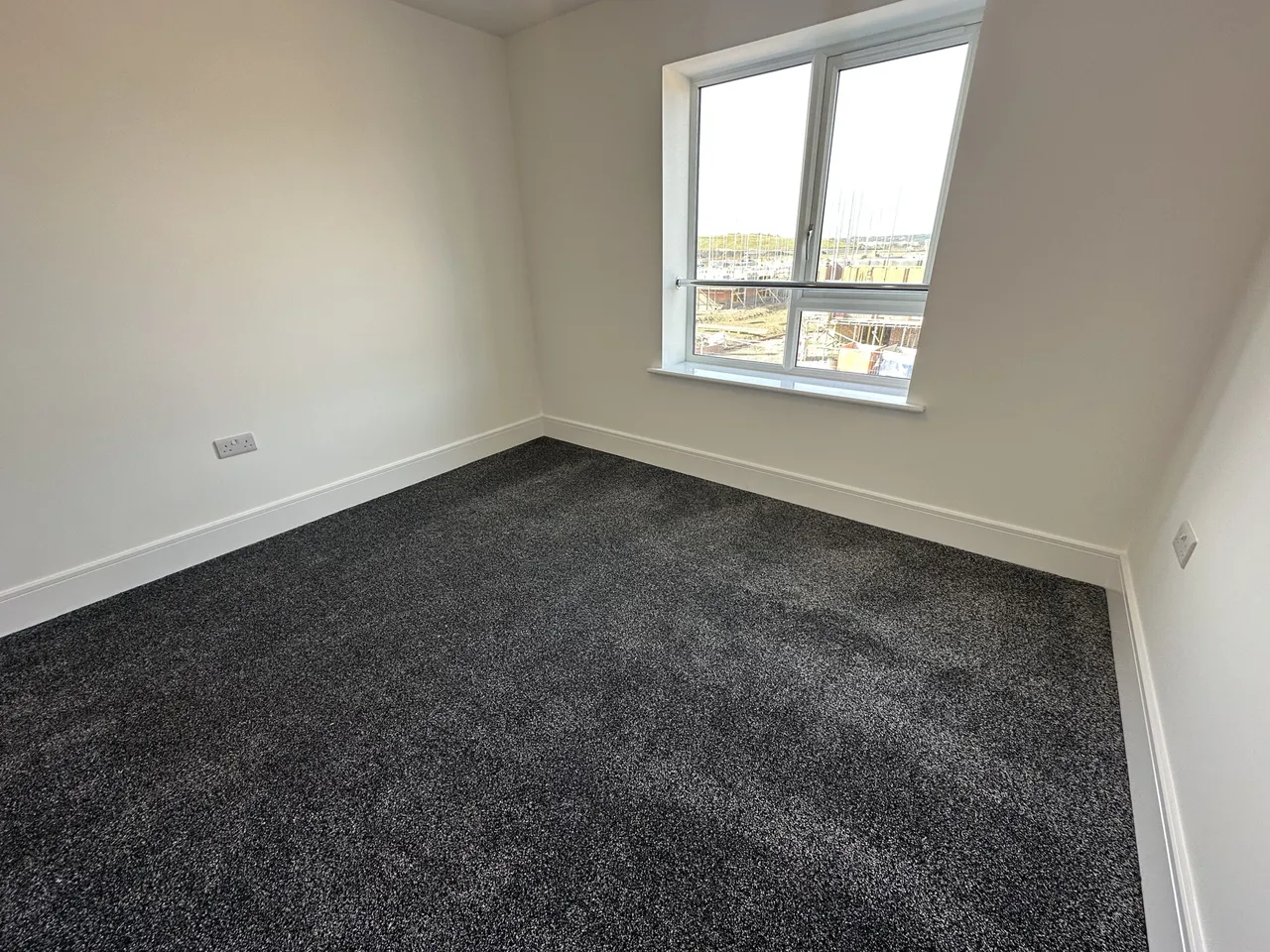 Hollowsbrook Road, Rossington, DN11, photo 13