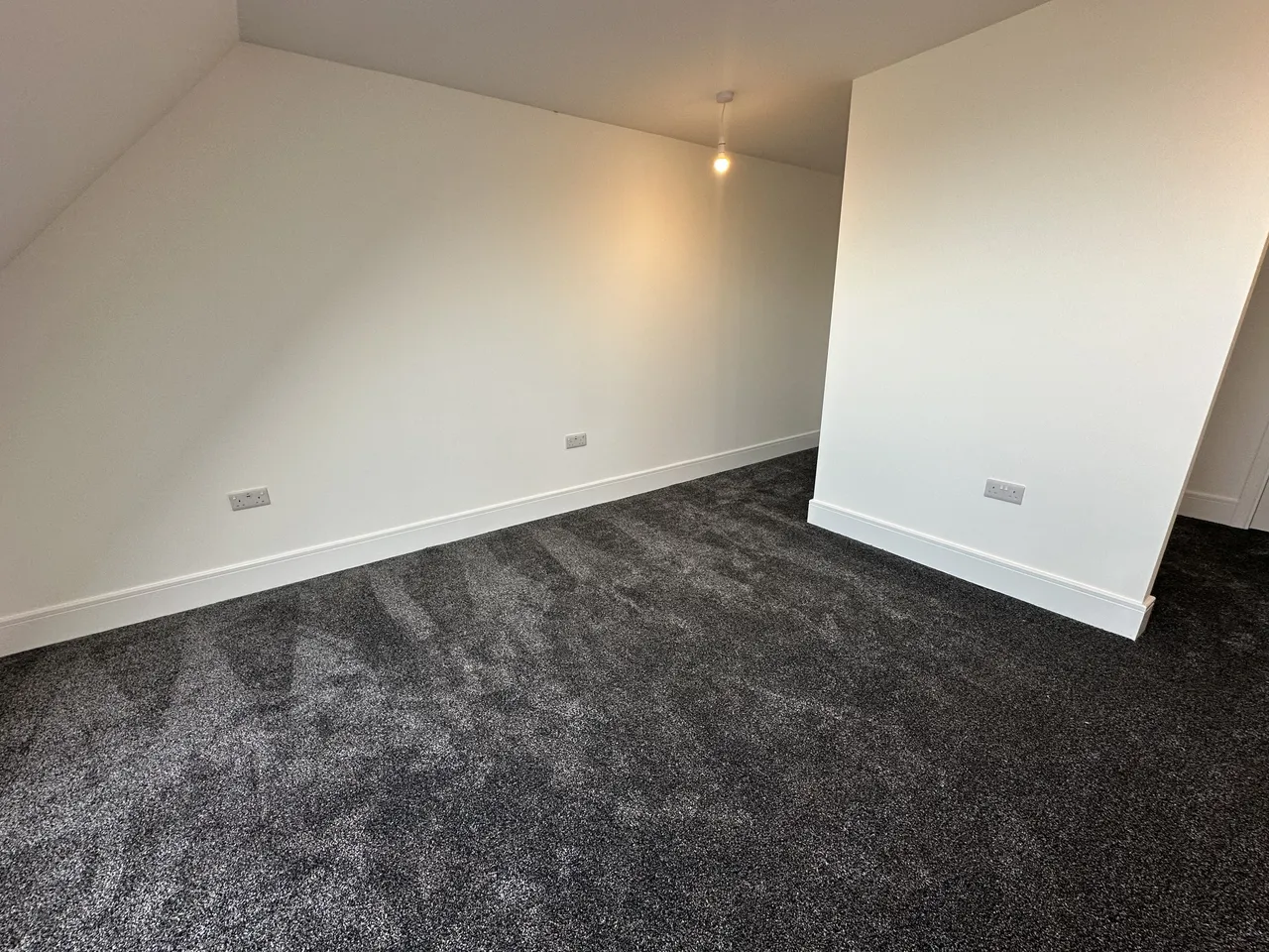 Hollowsbrook Road, Rossington, DN11, photo 6
