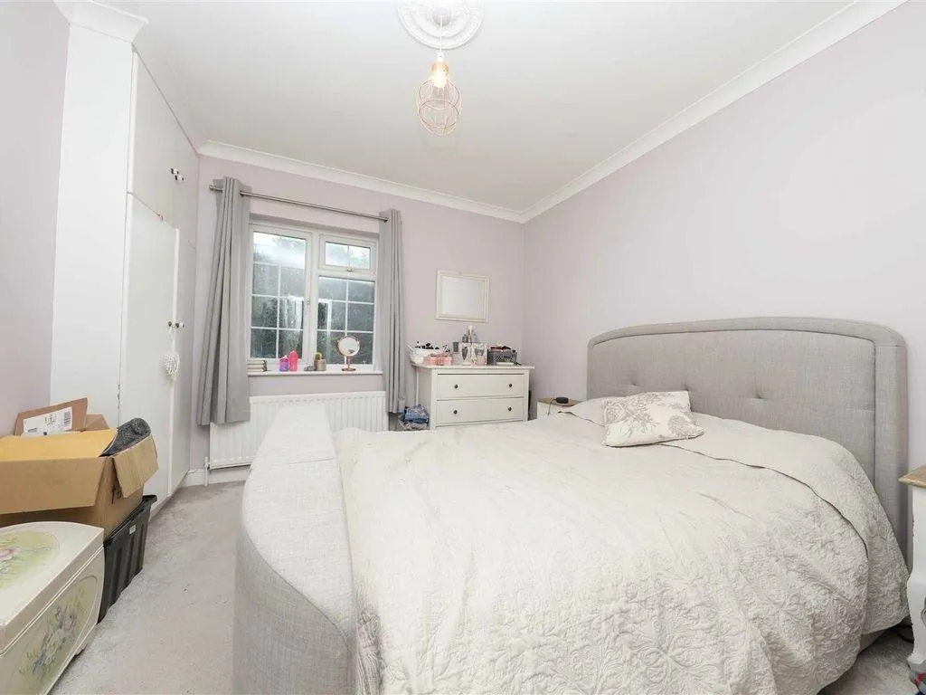 High Street, Uxbridge, UB8, photo 16