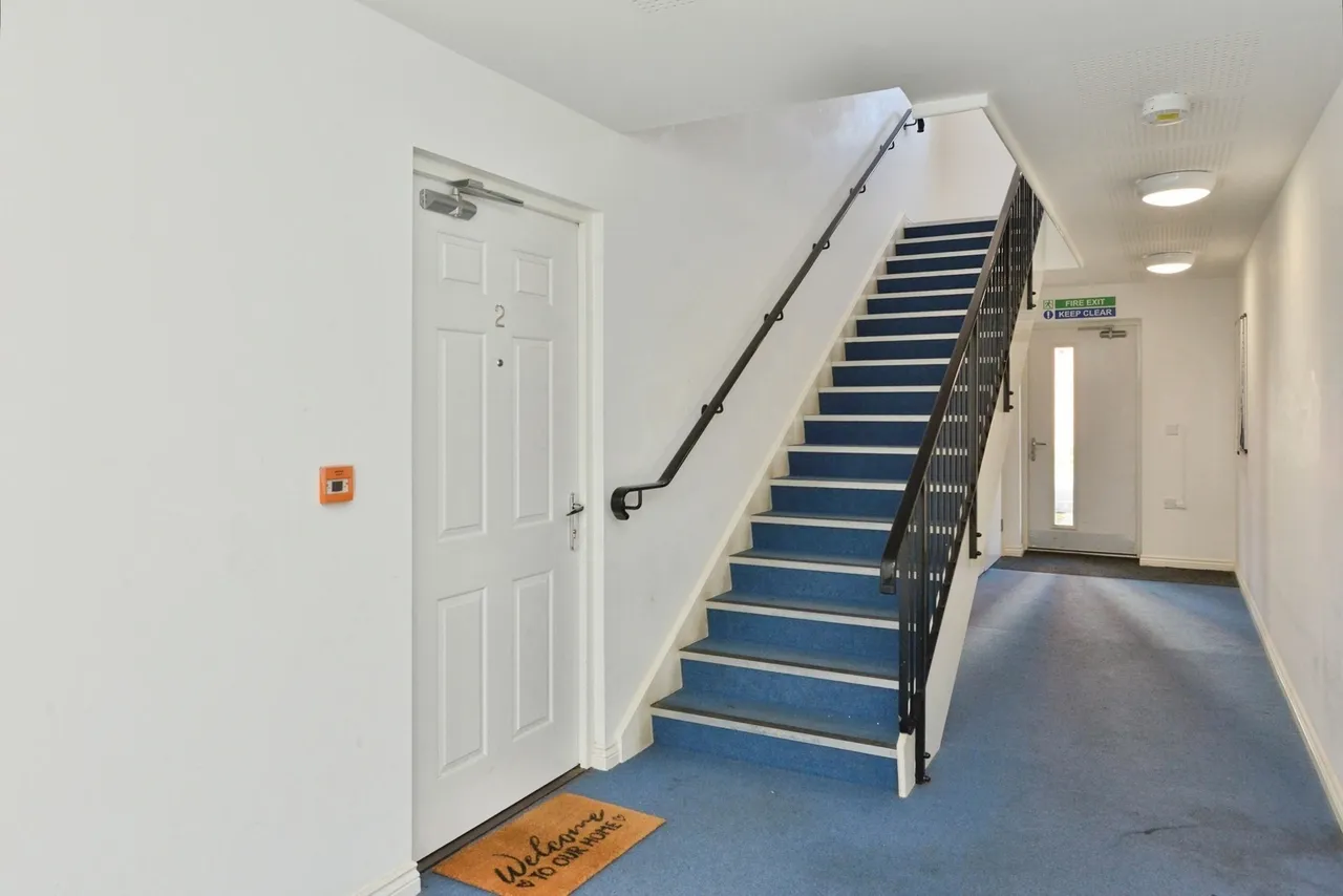 Blue Albion Lane, Whitehouse, Milton Keynes, Buckinghamshire, MK8, photo 18