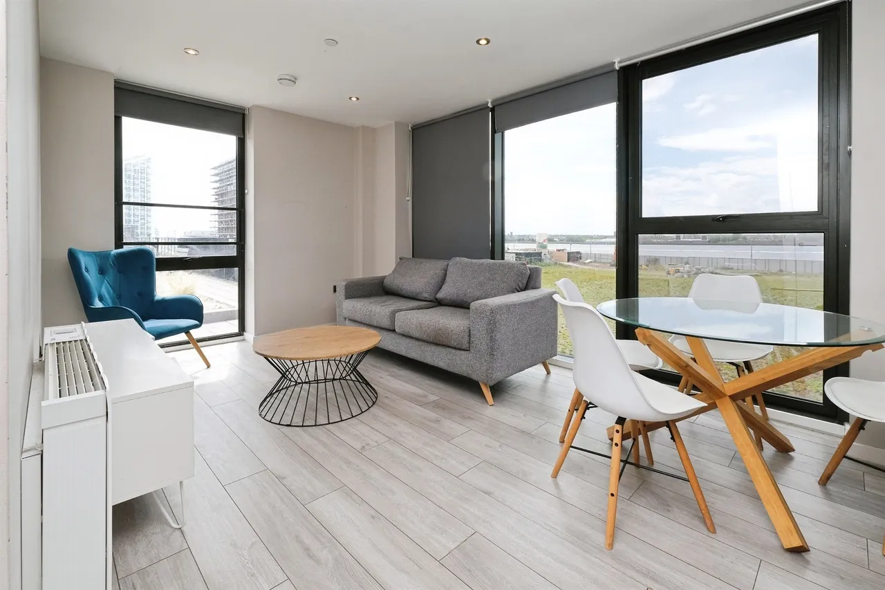 Jesse Hartley Way, Liverpool, L3, photo 5
