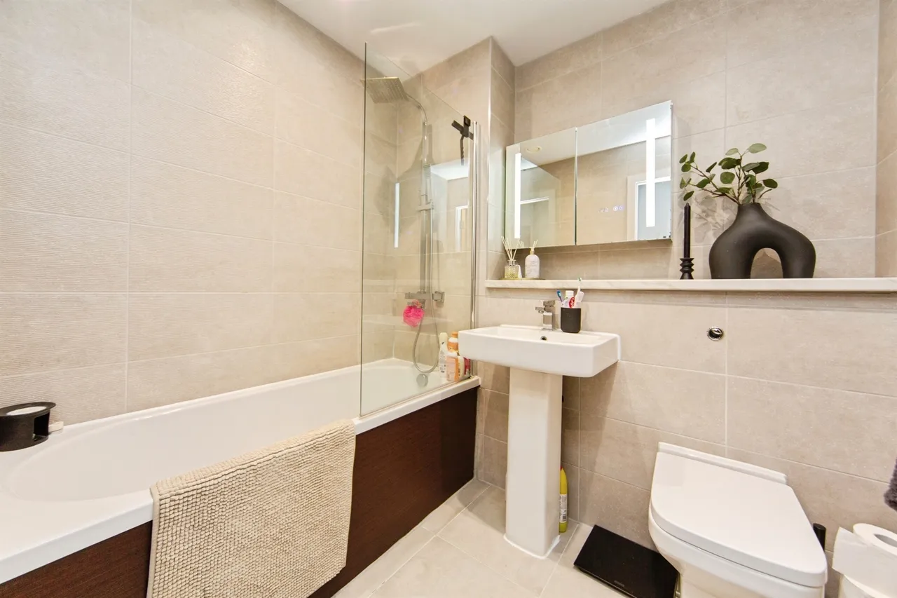 Crump Street, Liverpool, L1, photo 13
