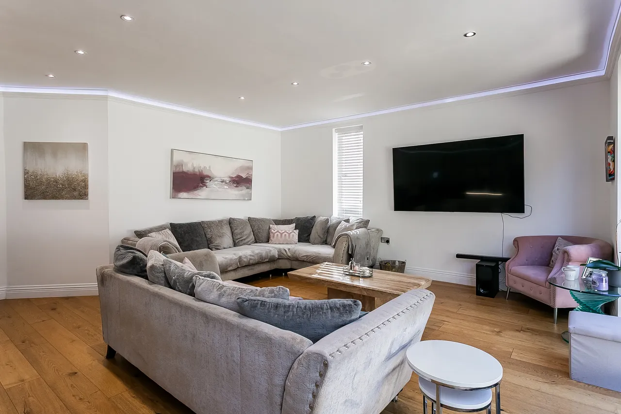 Meadowfield Terrace, Duddingston, EH8, photo 6