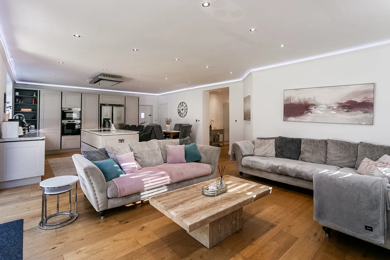 Meadowfield Terrace, Duddingston, EH8, photo 4