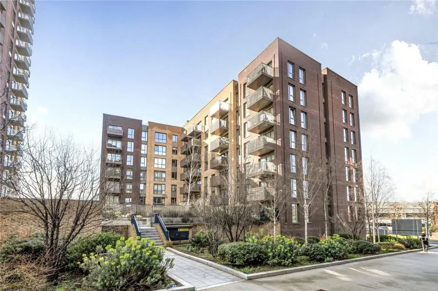 1 bed flat for sale, Oldfield Lane North, Greenford, UB6