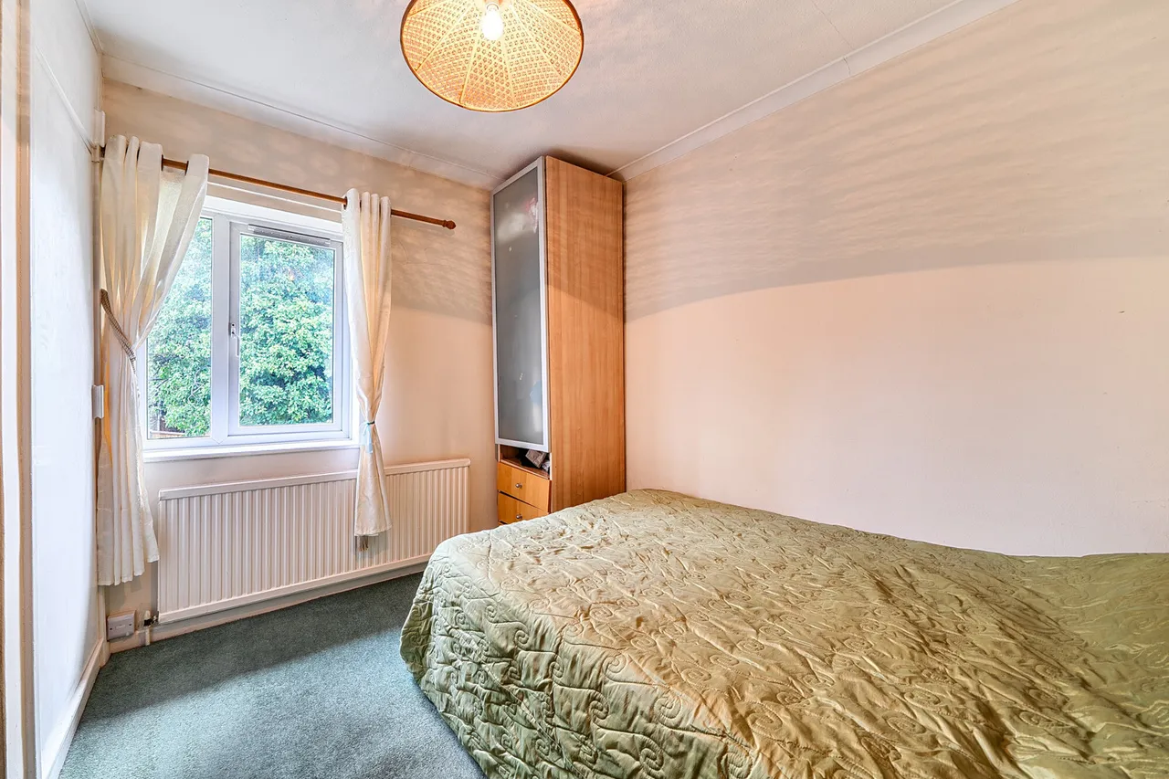 Swakeleys Road, Ickenham, UB10, photo 7
